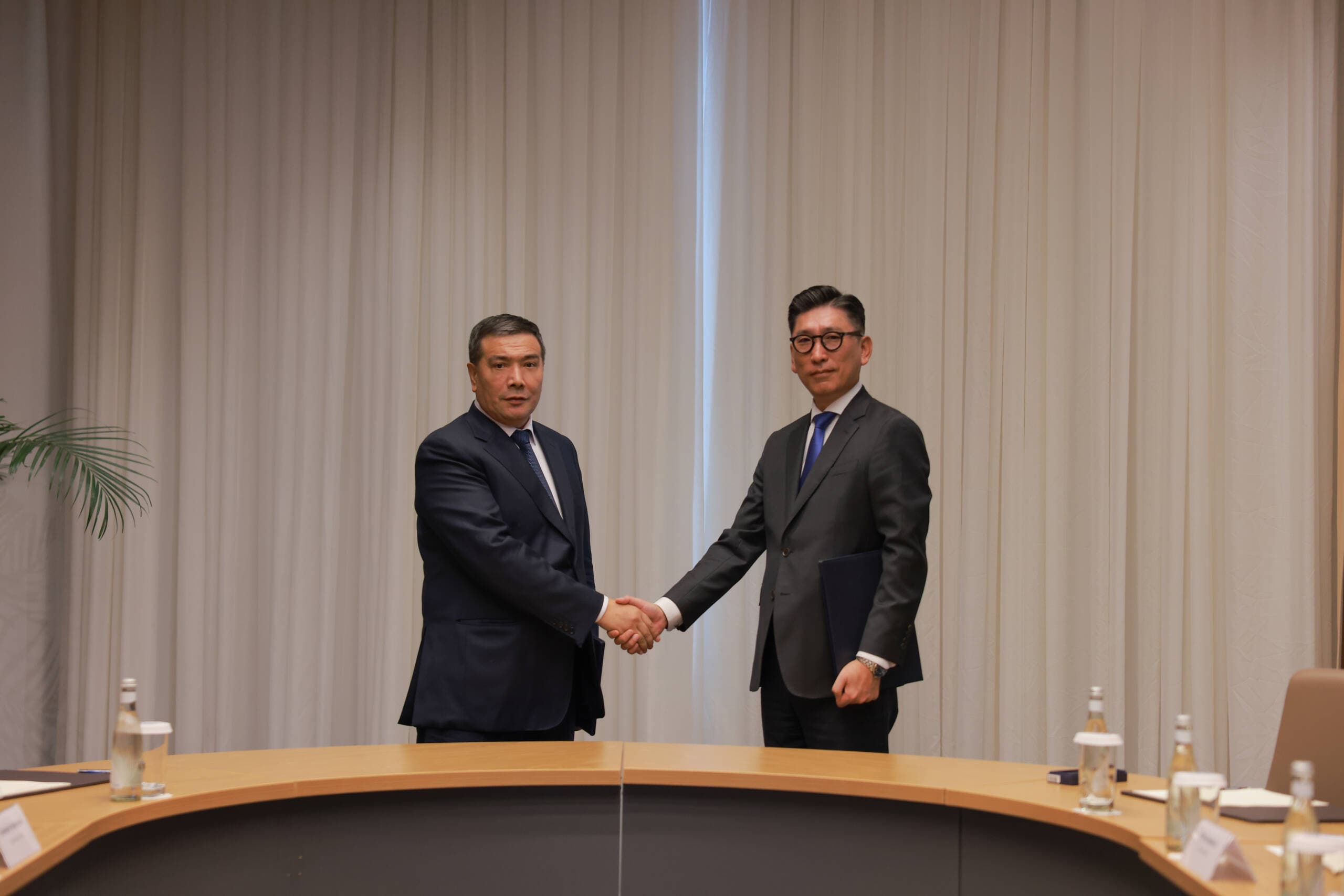 시큐레이어, 우즈베키스탄 국영 통신기업 '우즈텔레콤'과 MOU 체결